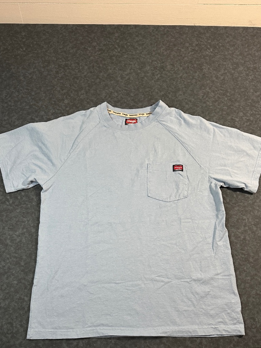 Wrangler Workwear Pocket Light Blue T Shirt Size L